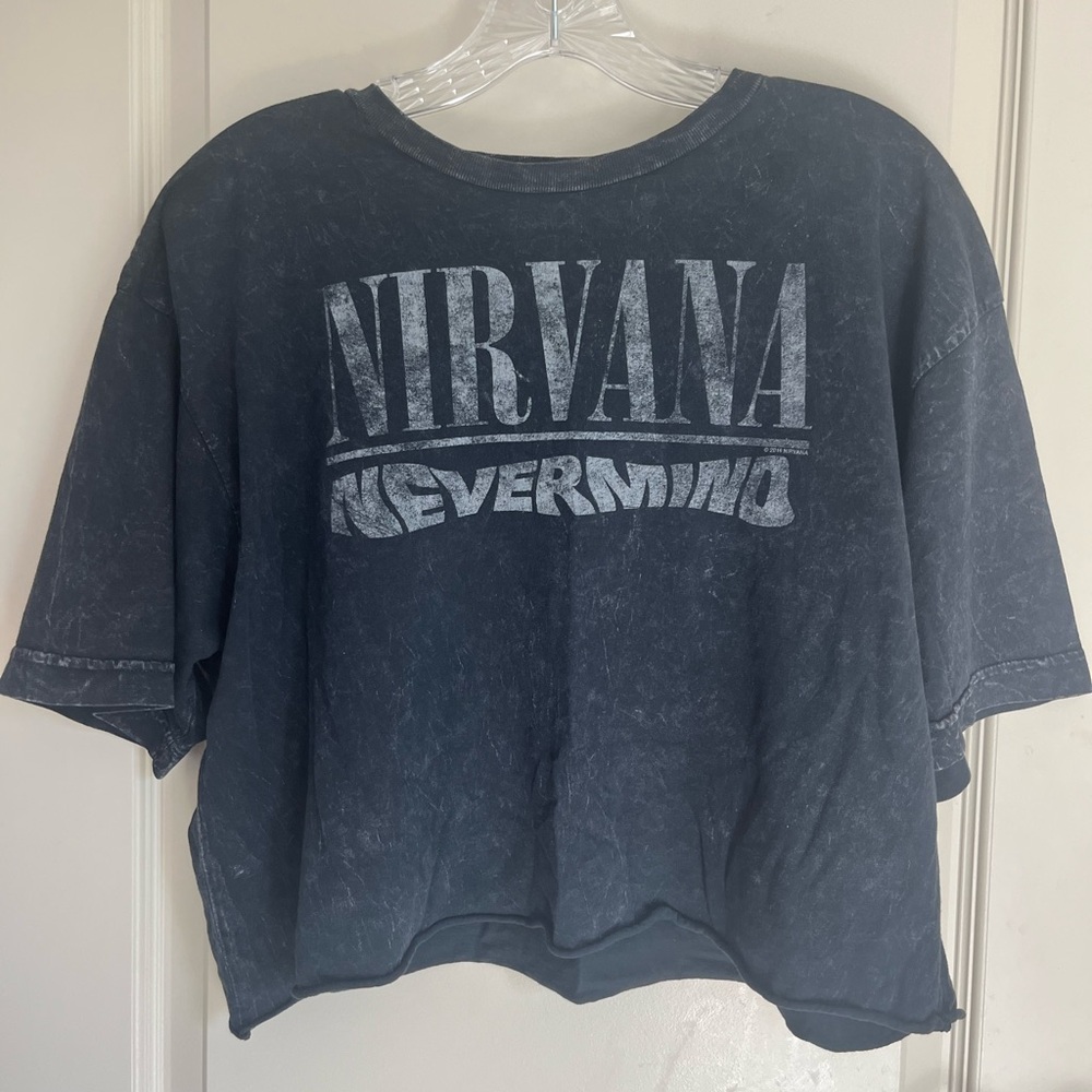 Nirvana Nevermind Faded Band Tee Bleach Wash Crop Short Sleeve Shirt Black